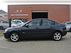 Mazda 3 - 3 2.0 Executive airco leder inruil mogelijk nap