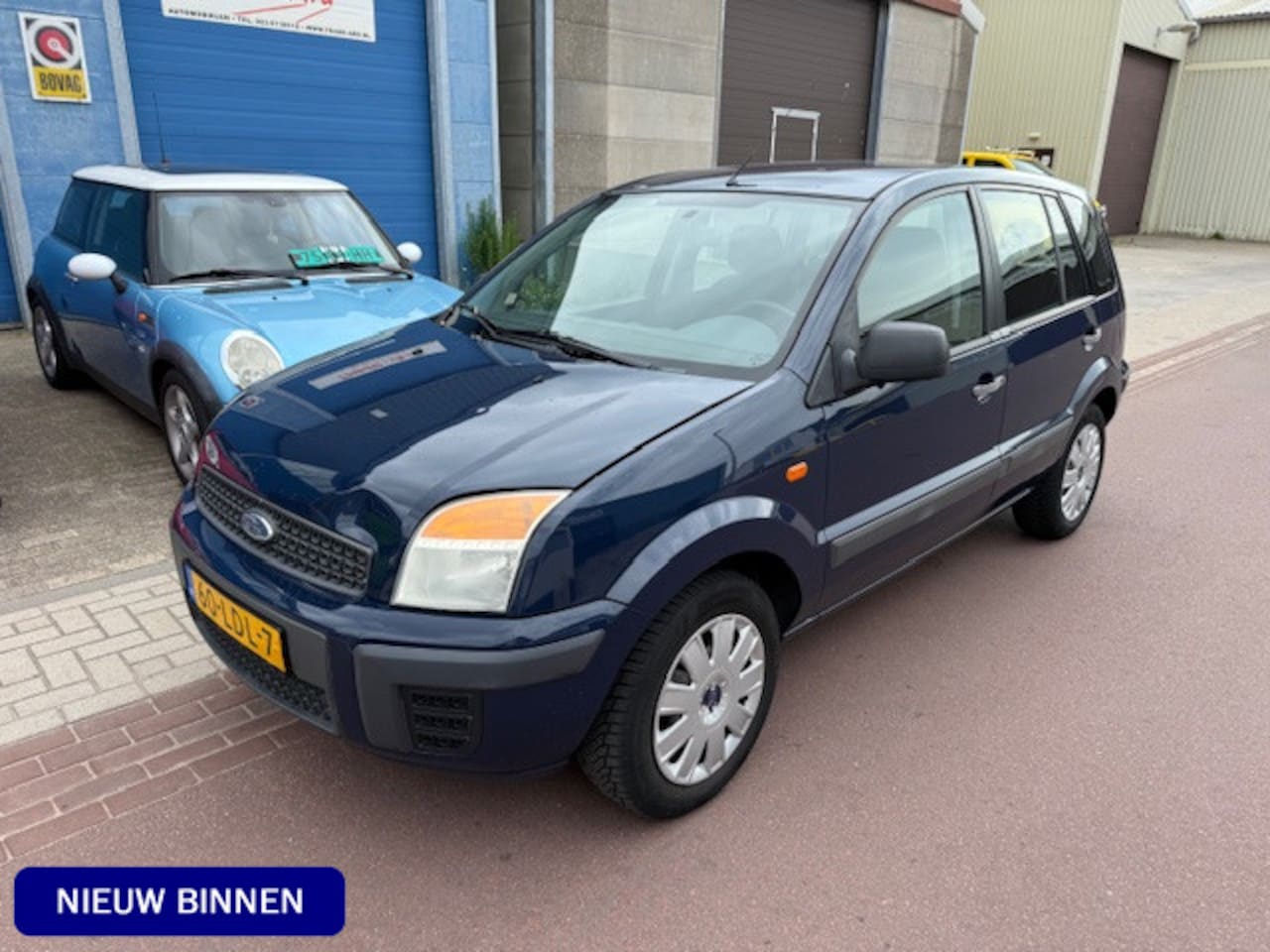 Ford Fusion - 1.4-16V Cool & Sound bj. 2010 APK jan-2026 Leuke auto met NAP en boekjes. - AutoWereld.nl