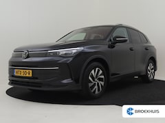 Volkswagen Tiguan - 1.5 eTSI Life Business 150pk Trekhaak | Camera achter | Navigtie via app | Stuur + Stoelve