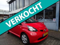 Toyota Aygo - 1.0-12V