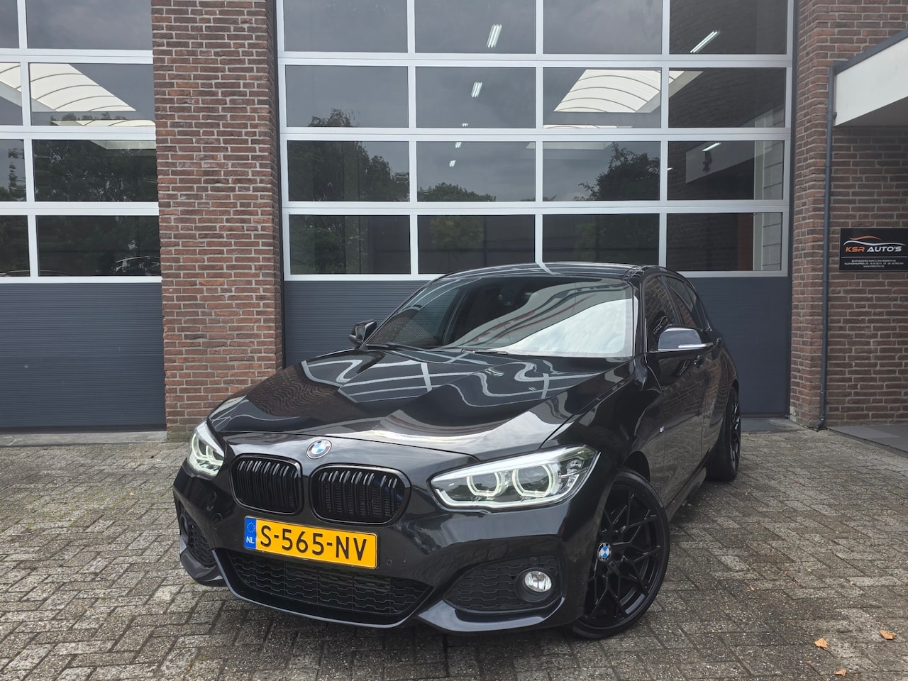 BMW 1-serie - 120i Centennial High Executive|F20|M-Sport|5drs|Leer|Navi|Led| - AutoWereld.nl