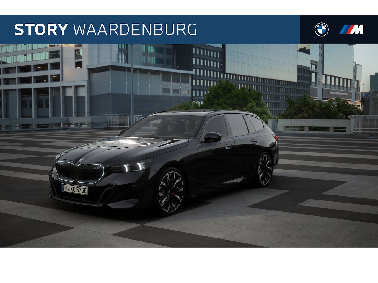 BMW 5-serie Touring - 530e M Sport Automaat / Panoramadak / Trekhaak / Achteruitrijcamera / Bowers & Wilkins  / - AutoWereld.nl