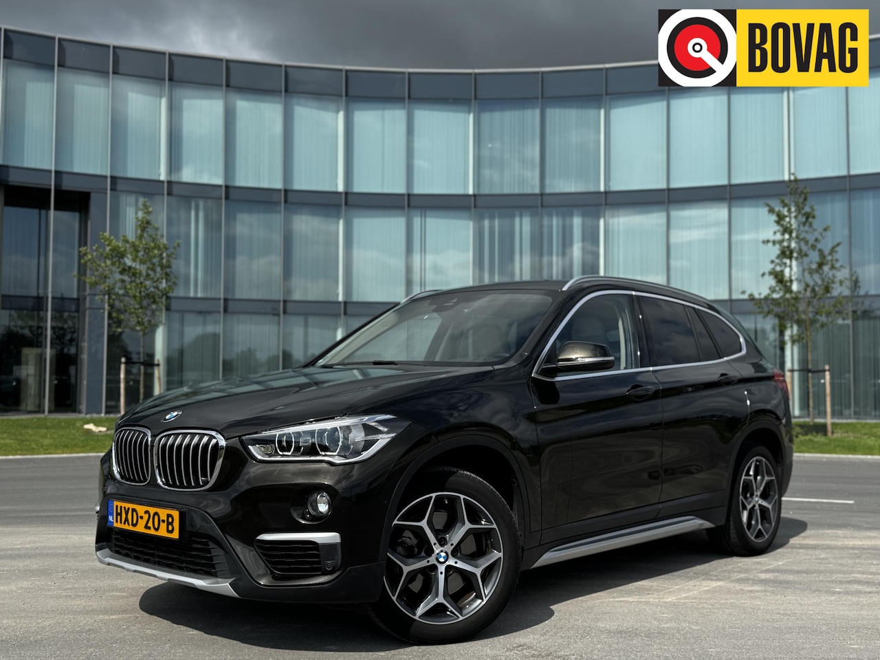 BMW X1 - xDrive20i High Executive xDrive20i High Executive - AutoWereld.nl