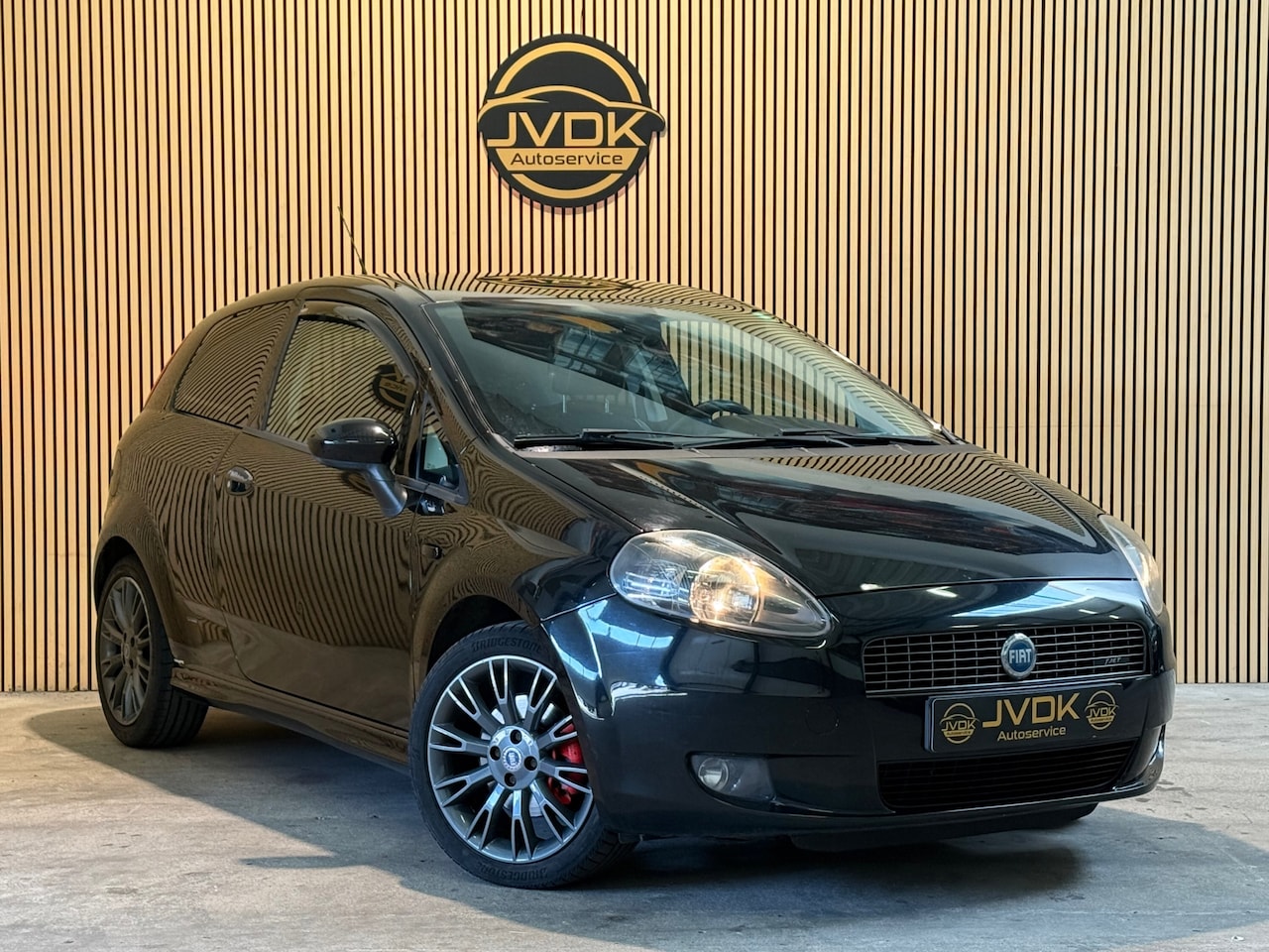 Fiat Grande Punto - 1.4 T-Jet /CARPLAY/APK/JBL/NAVI/17INCH - AutoWereld.nl