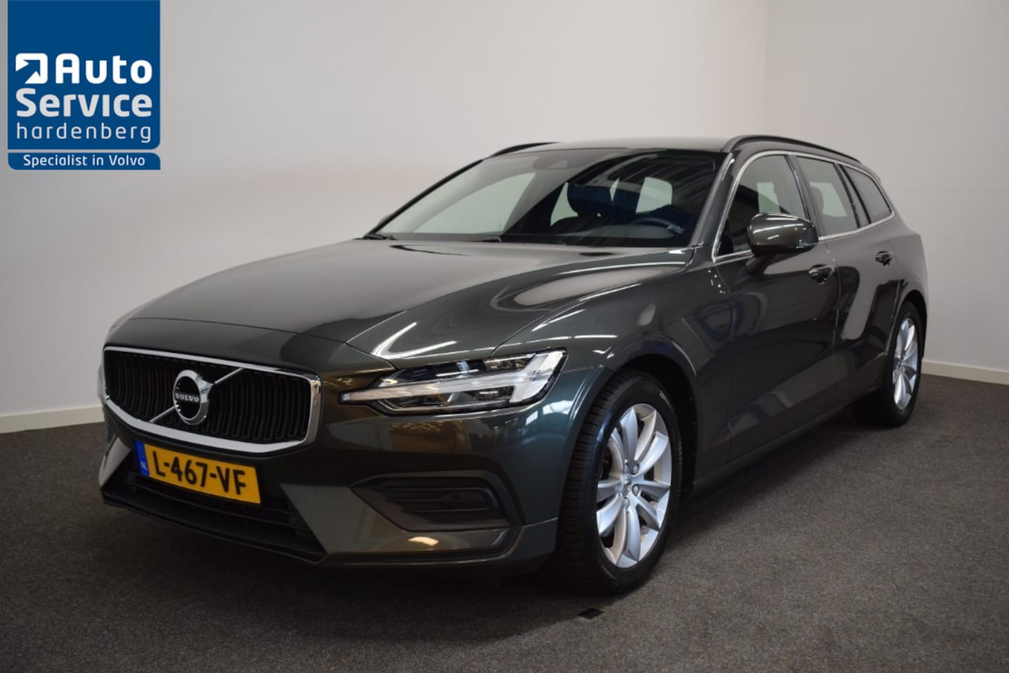 Volvo V60 - 2.0 B3 163pk AUT8 Momentum Business Adapt. Cruise/ Camera/ DAB/ Apple Carplay - AutoWereld.nl