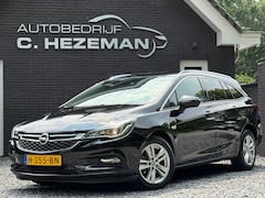 Opel Astra Sports Tourer - 1.4 Innovation Automaat Navigatie Xenon LEDER KeylessGO Cruise Camera