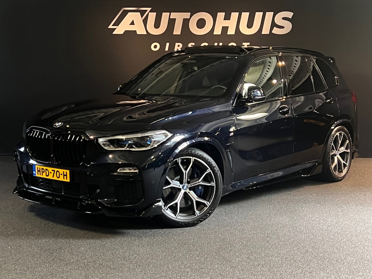 BMW X5 - XDrive45e High Executive Edition M/ Pano/ Marino/ Laser/ 21"/ 360Camera/ Luchtvering/ H&K - AutoWereld.nl