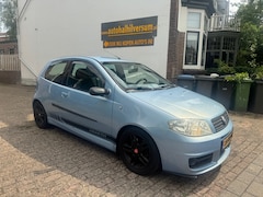 Fiat Punto - 1.4-16V Sporting ABARTH