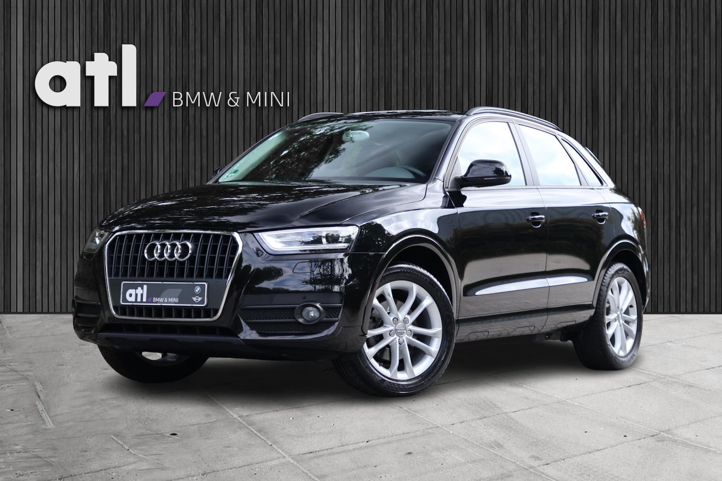 Audi Q3 - 1.4 TFSI Trekhaak, Navigatie, Achteruitrijcamera, stoelverwarming, Airco, Cruise control, - AutoWereld.nl