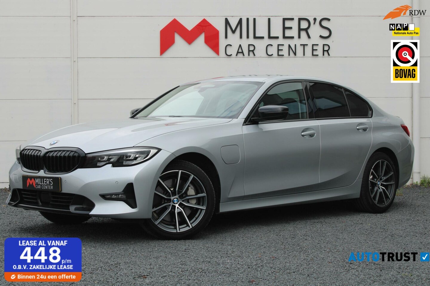 BMW 3-serie - 330e eDrive SPORTSTOELEN CARPLAY ACC DODEHOEK - AutoWereld.nl