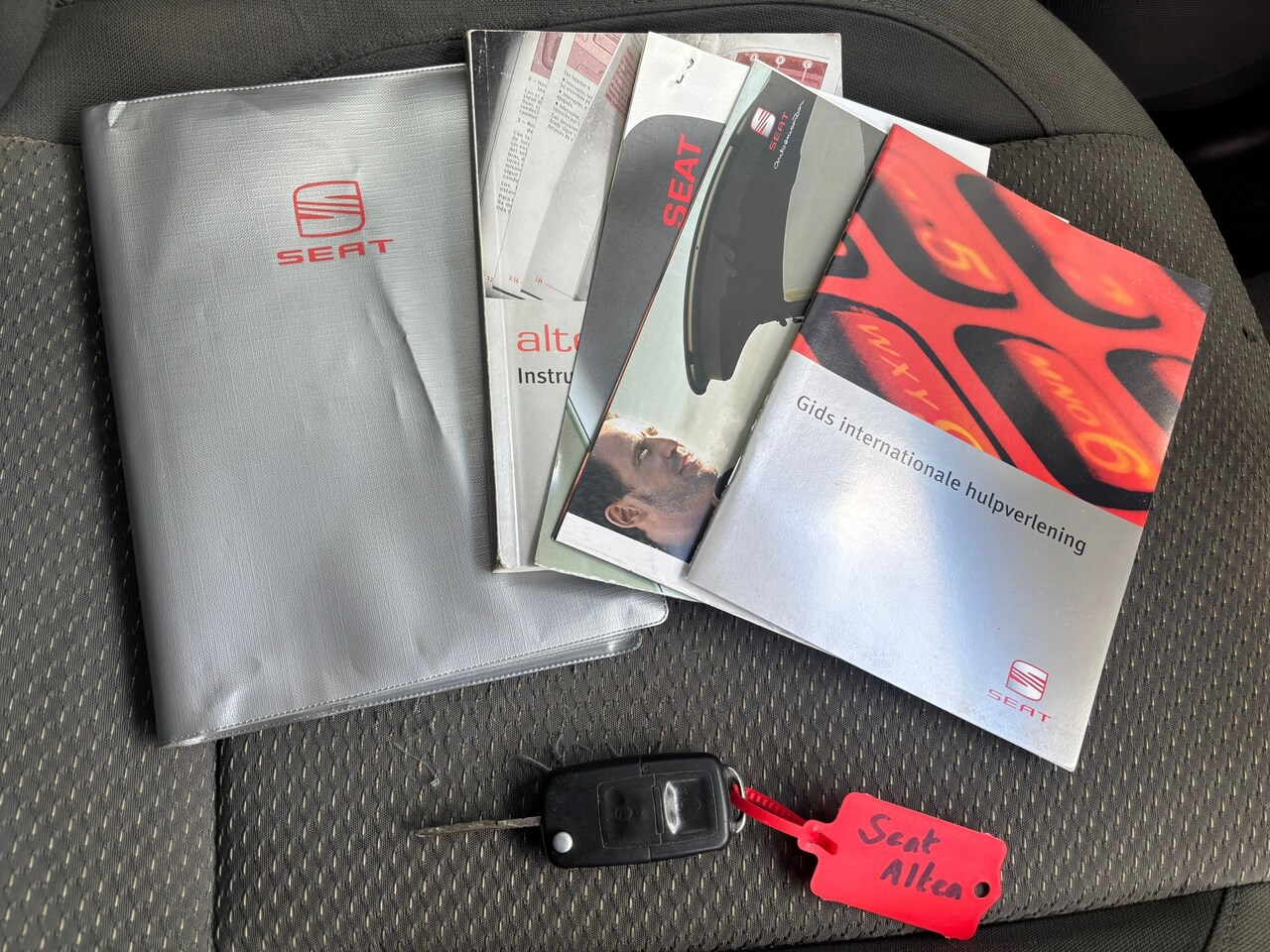 SEAT Altea - 1.6 Stylance NAP//CRUISE//ELEC.RAMEN//TREKHAAK//CV+AB//INRUILKOOPJE