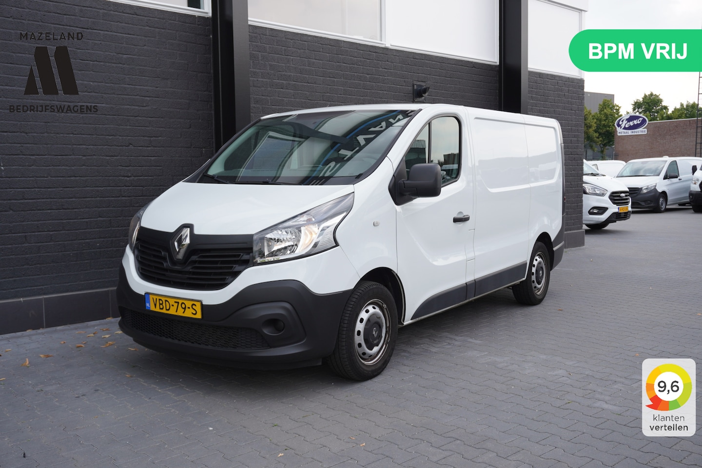 Renault Trafic - 1.6 dCi 125PK EURO 6 - Airco - Navi - Cruise - € 12.499,- Excl. - AutoWereld.nl