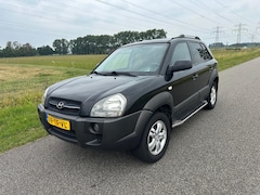 Hyundai Tucson - 2.0i Style CLIMA AIRCO / NAP