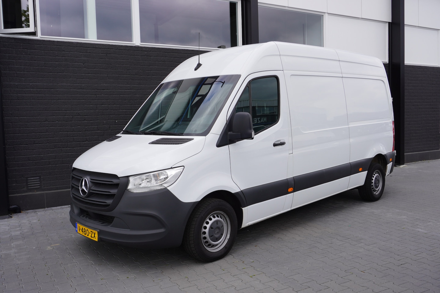 Mercedes-Benz Sprinter - 311 2.2 CDI L2H2 EURO 6 - Airco - Navi - Cruise - € 16.900,- Excl. - AutoWereld.nl