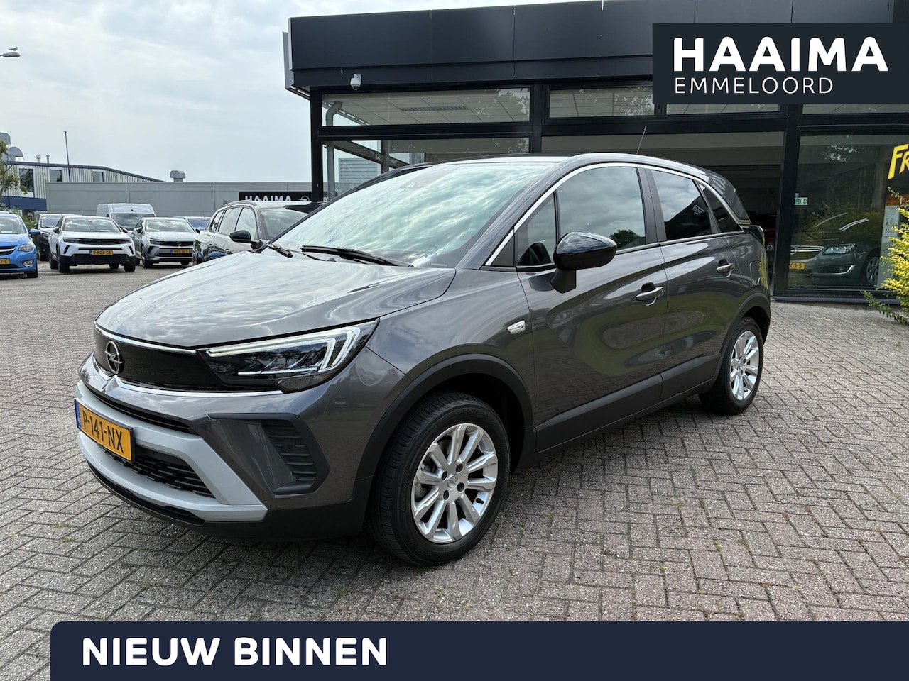Opel Crossland - 1.2 Turbo Elegance | Climate control | Navigatie | Camera | Elektrisch Pakket | Parkpilot - AutoWereld.nl