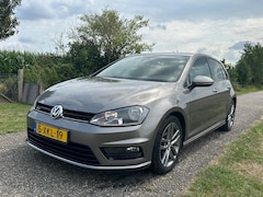 Volkswagen Golf - 1.2 TSI rline r-line