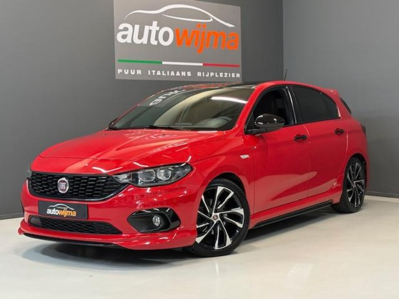 Fiat Tipo - 1.4 T-Jet 120pk 16v S-Design met Sport pakket! Unieke uitvoering, adaptive cruise, Xenon, - AutoWereld.nl