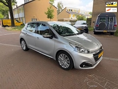 Peugeot 208 - Navigatie / Airco / Bouwjaar 2017 / Goed onderhouden