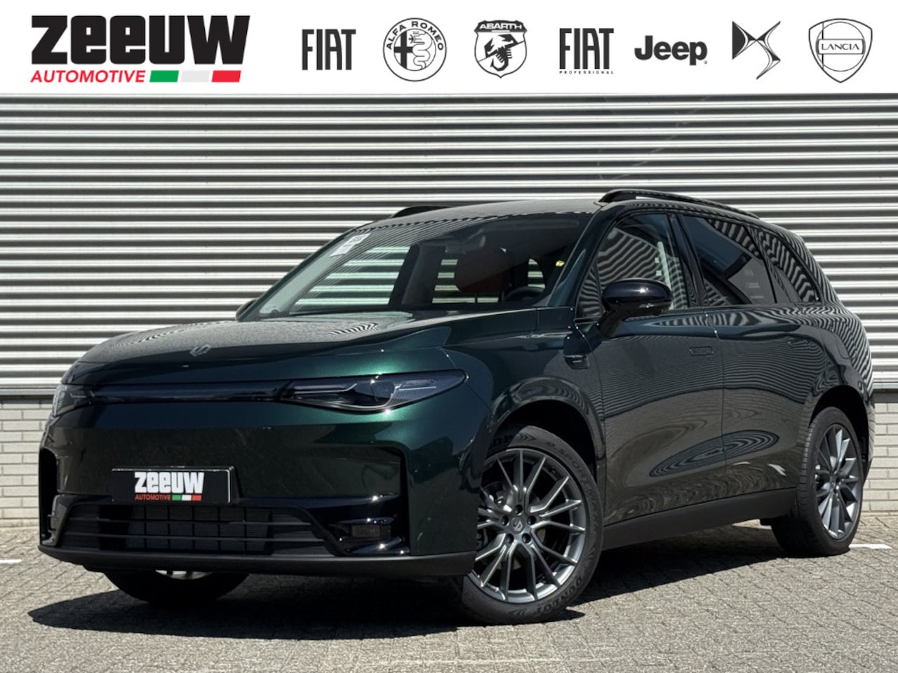 Leapmotor C10 - REEV Design 215 PK | Plug-in Hybride | 974 km WLTP | 20" - AutoWereld.nl