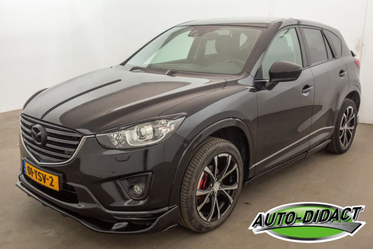 Mazda CX-5 - 2.0 GT-M 4WD Automaat 120.486km Clima Navi Leder - AutoWereld.nl