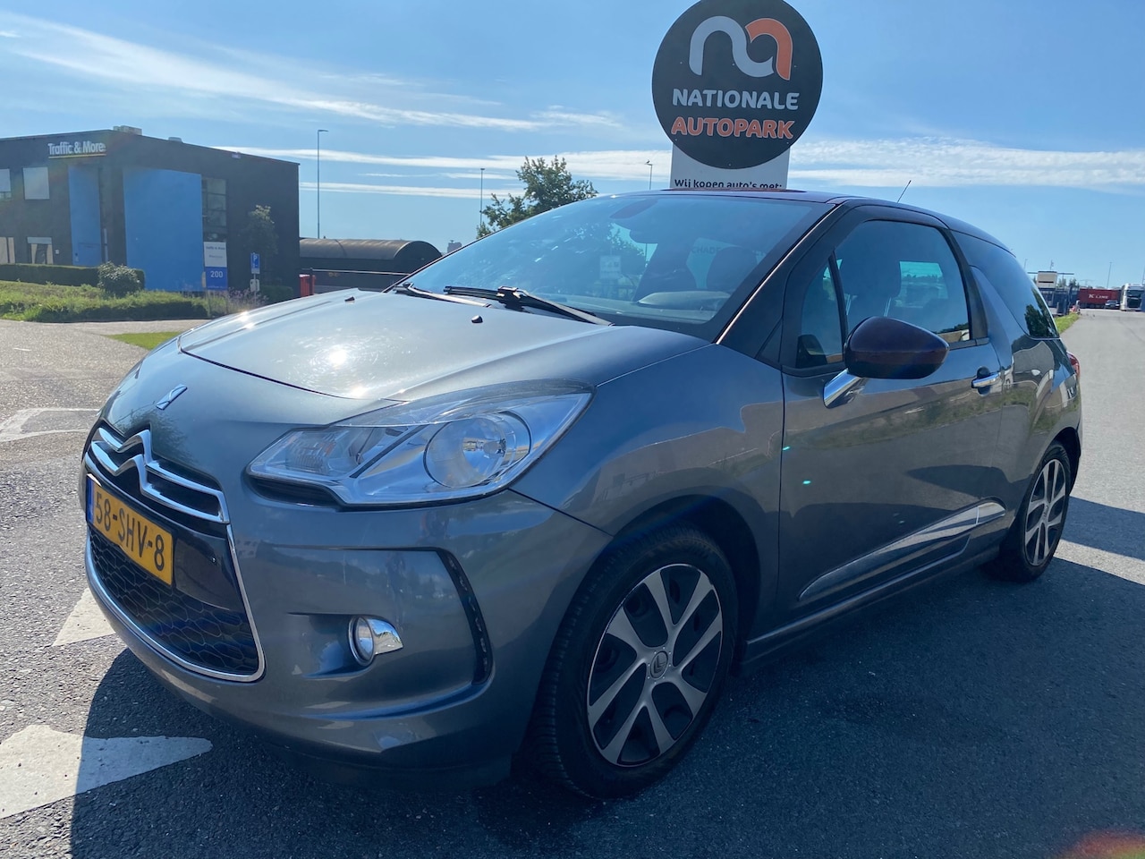 Citroën DS3 - 2011 * 1.6 e-HDi So Chic * LMV * LED * AIRCO * CRUISE CONTROL - AutoWereld.nl