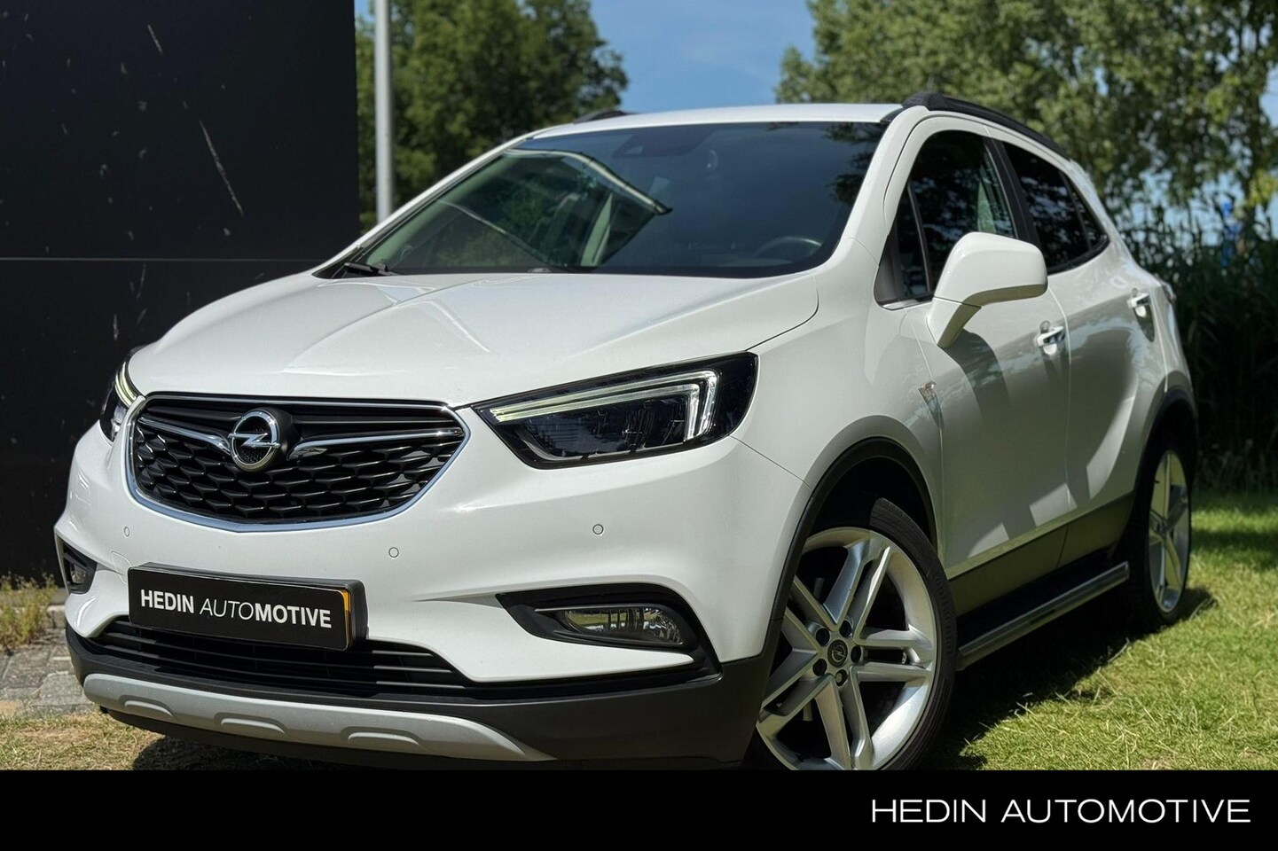 Opel Mokka X - 1.4 Turbo Innovation Automaat | Airco | Navigatie | Leder | 19" lm velgen | Treeplanken | - AutoWereld.nl