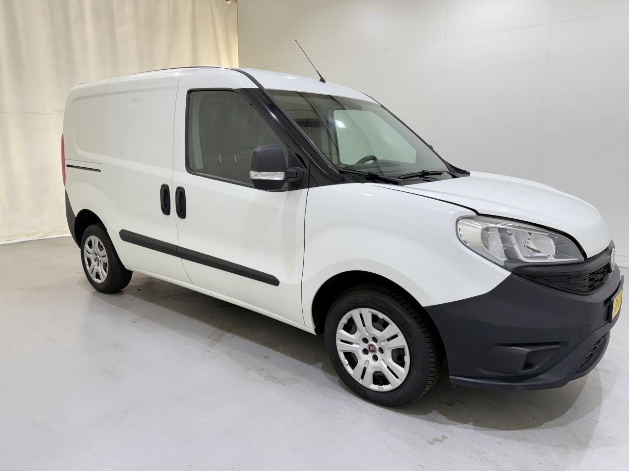 Fiat Doblò Cargo - 1.3 MJ Actual Airco - AutoWereld.nl