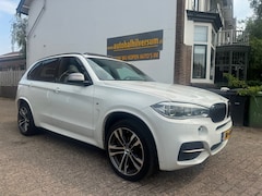 BMW X5 - M50d