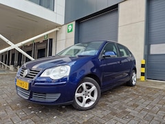 Volkswagen Polo - 1.2-12V Comfortline CRUISE AIRCO 2 X SLEUTELS 5 DEUR