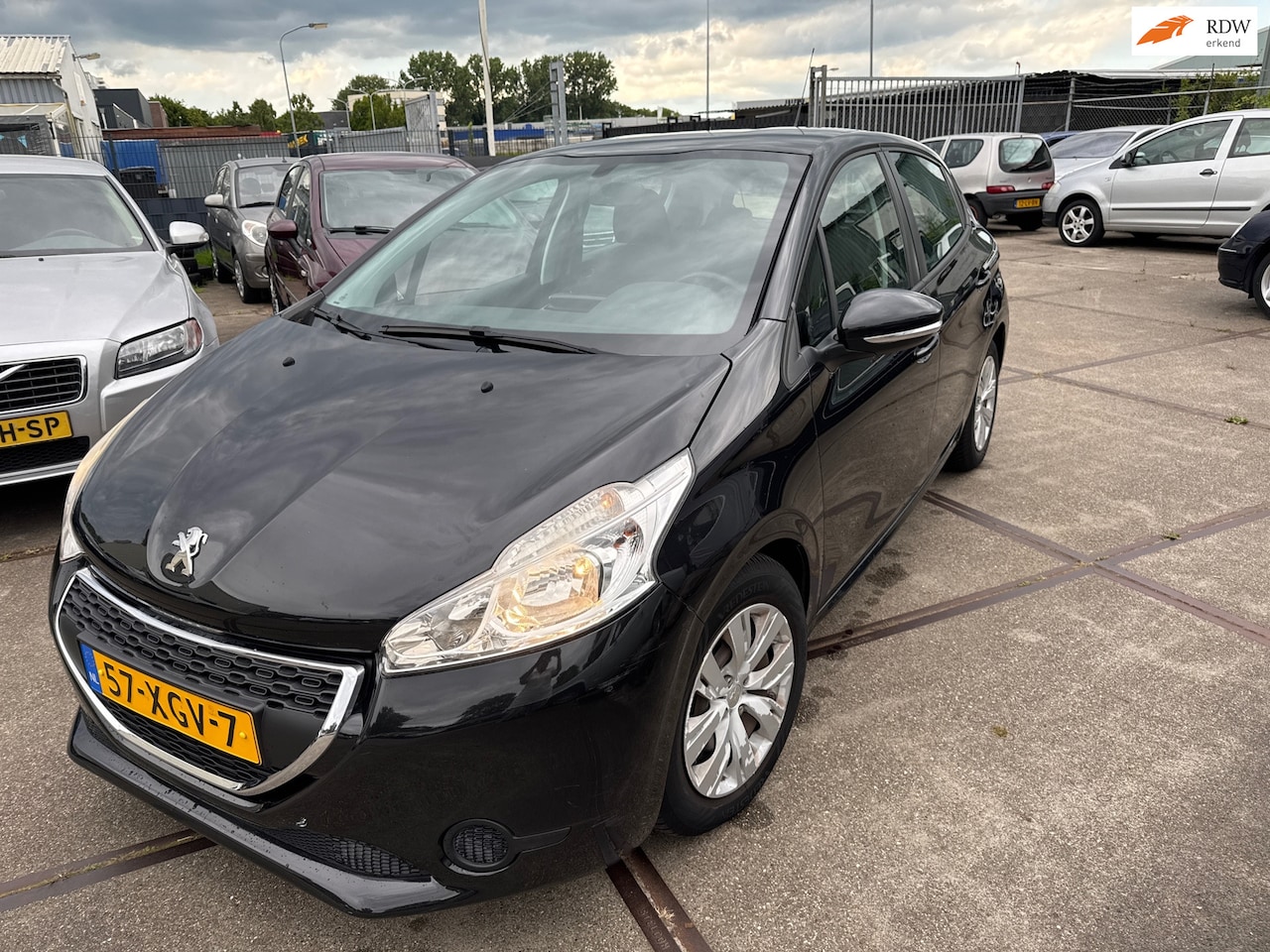 Peugeot 208 - 1.4 VTi Active Inruil Mogelijk - AutoWereld.nl