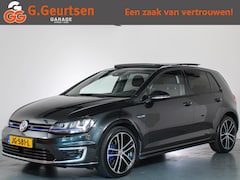 Volkswagen Golf - 1.4 TSI GTE Panoramadak, Cruise Control,