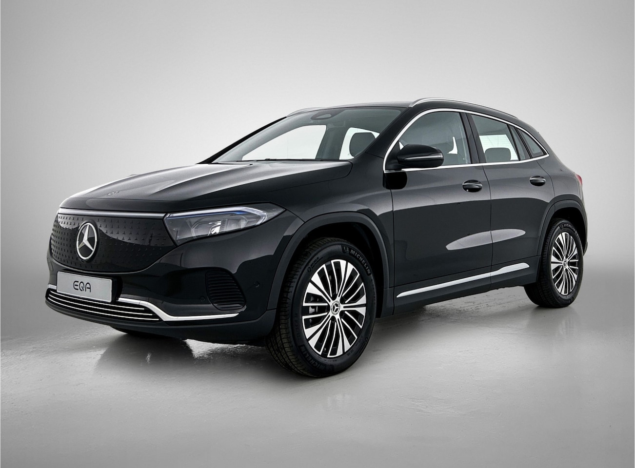 Mercedes-Benz EQA - 250+ Business Solution Luxury 71 kWh | Trekhaak | GUARD 360° Voertuigbescherming Plus | Pa - AutoWereld.nl