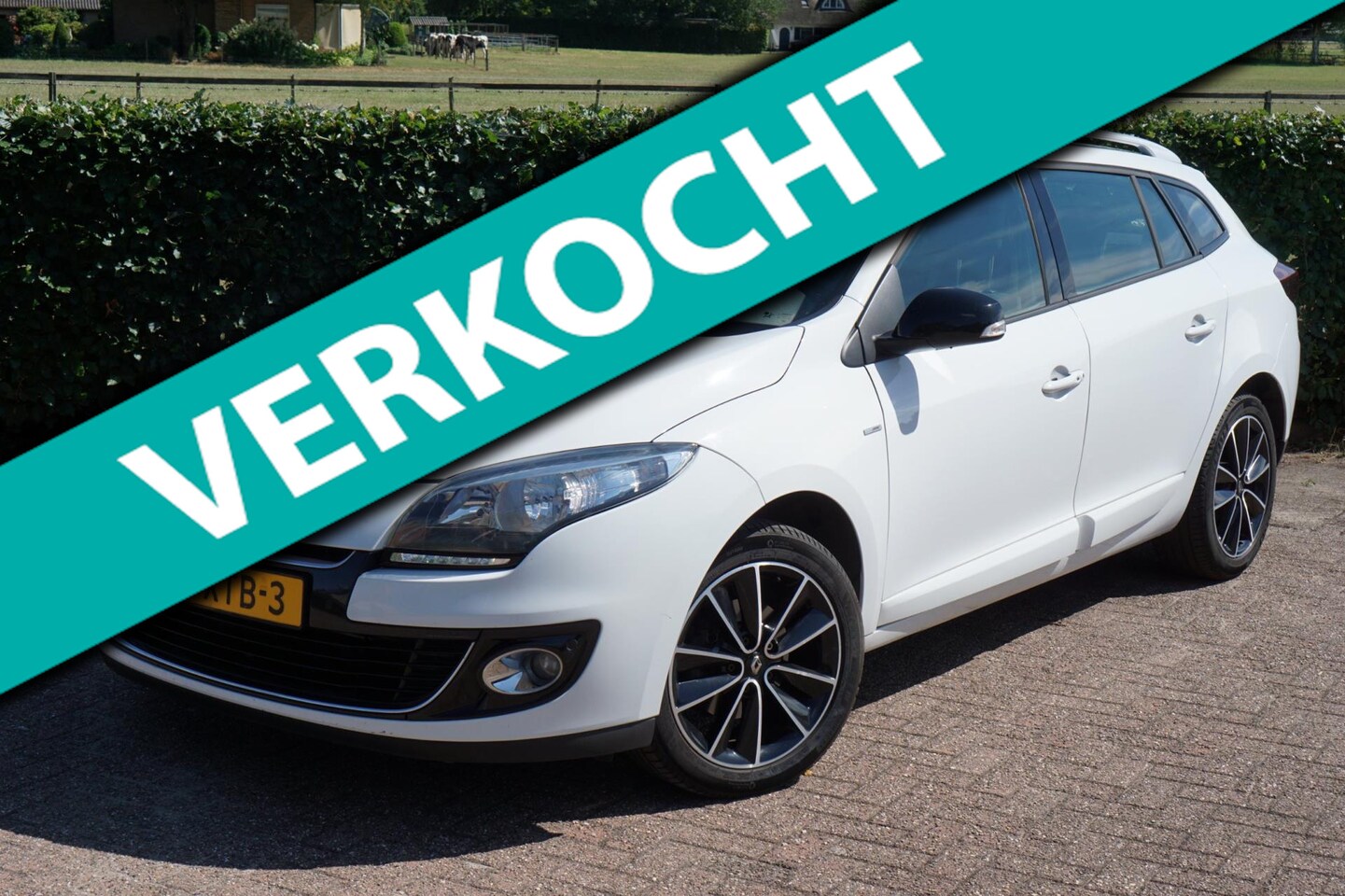 Renault Mégane Estate - 1.5 dCi Bose|Navi|Camera|Clima|Trekhaak - AutoWereld.nl