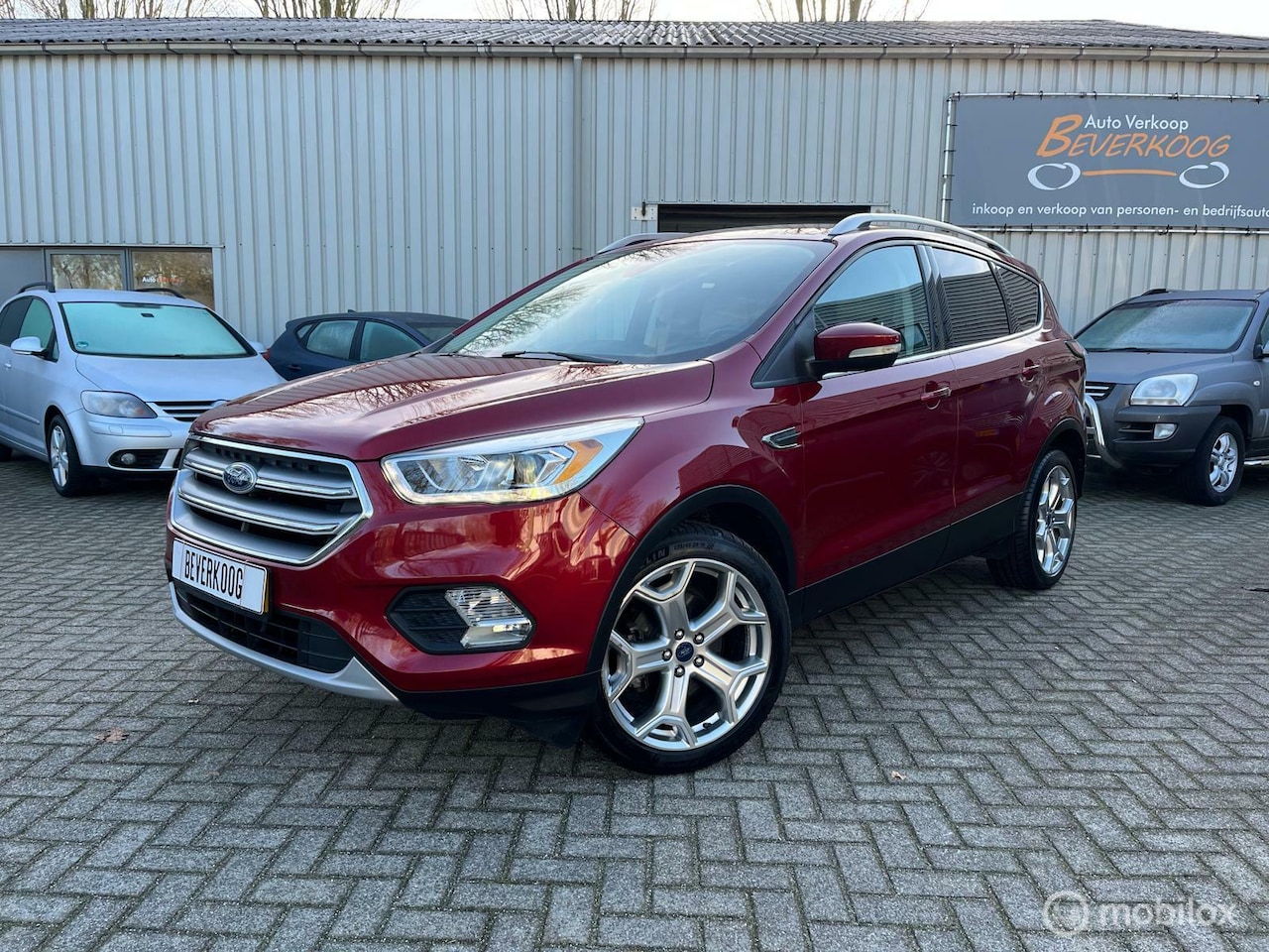Ford Kuga - Escape 1.5 EcoBoost Titanium - AutoWereld.nl