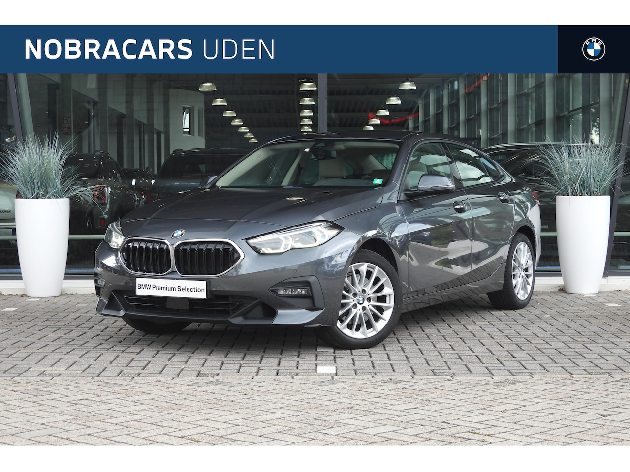 BMW 2-serie Gran Coupé - 218i High Executive Automaat / Live Cockpit Professional / Stoelverwarming / Cruise Contro - AutoWereld.nl