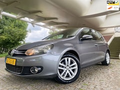 Volkswagen Golf - 1.2 TSI Highline BlueMotion