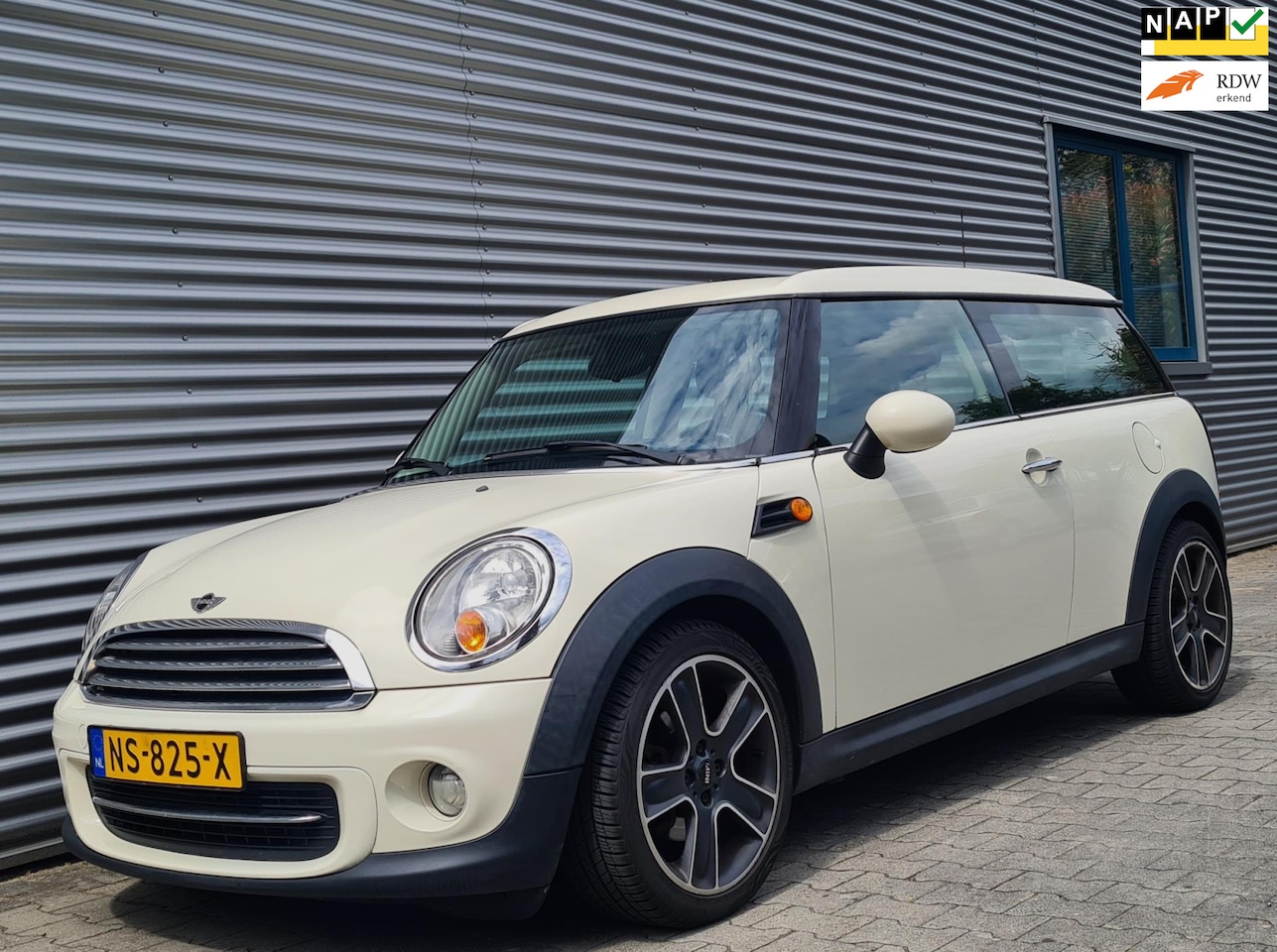 MINI Clubman - Mini 1.6 Cooper Chili 07-2012 Pepper (Old English) White - AutoWereld.nl