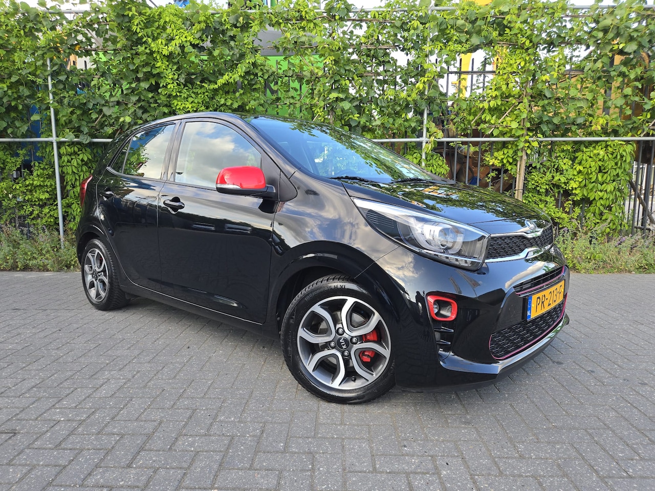 Kia Picanto - 1.0 CVVT ComfortLine Navigator - AutoWereld.nl