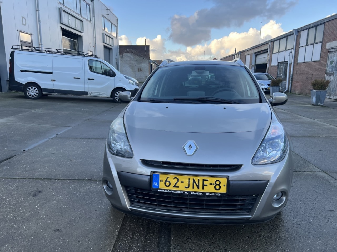 Renault Clio Estate - 1.6-16V Dynamique 1.6-16V Dynamique - AutoWereld.nl