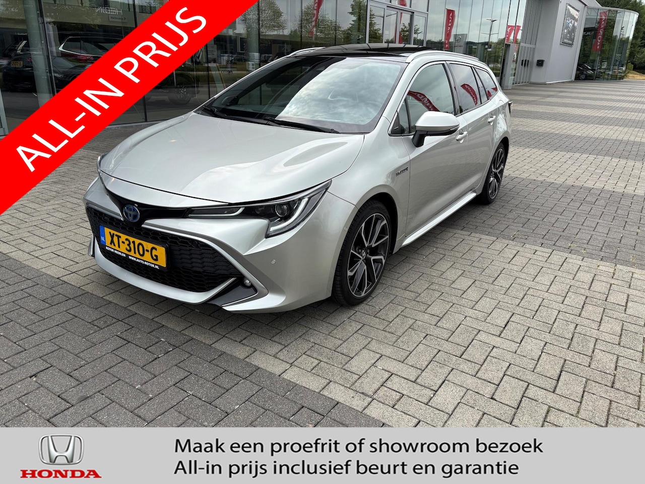 Toyota Corolla Touring Sports - 2.0 Hybrid Premium | P.Cam | Pdc | Pano-dak - AutoWereld.nl