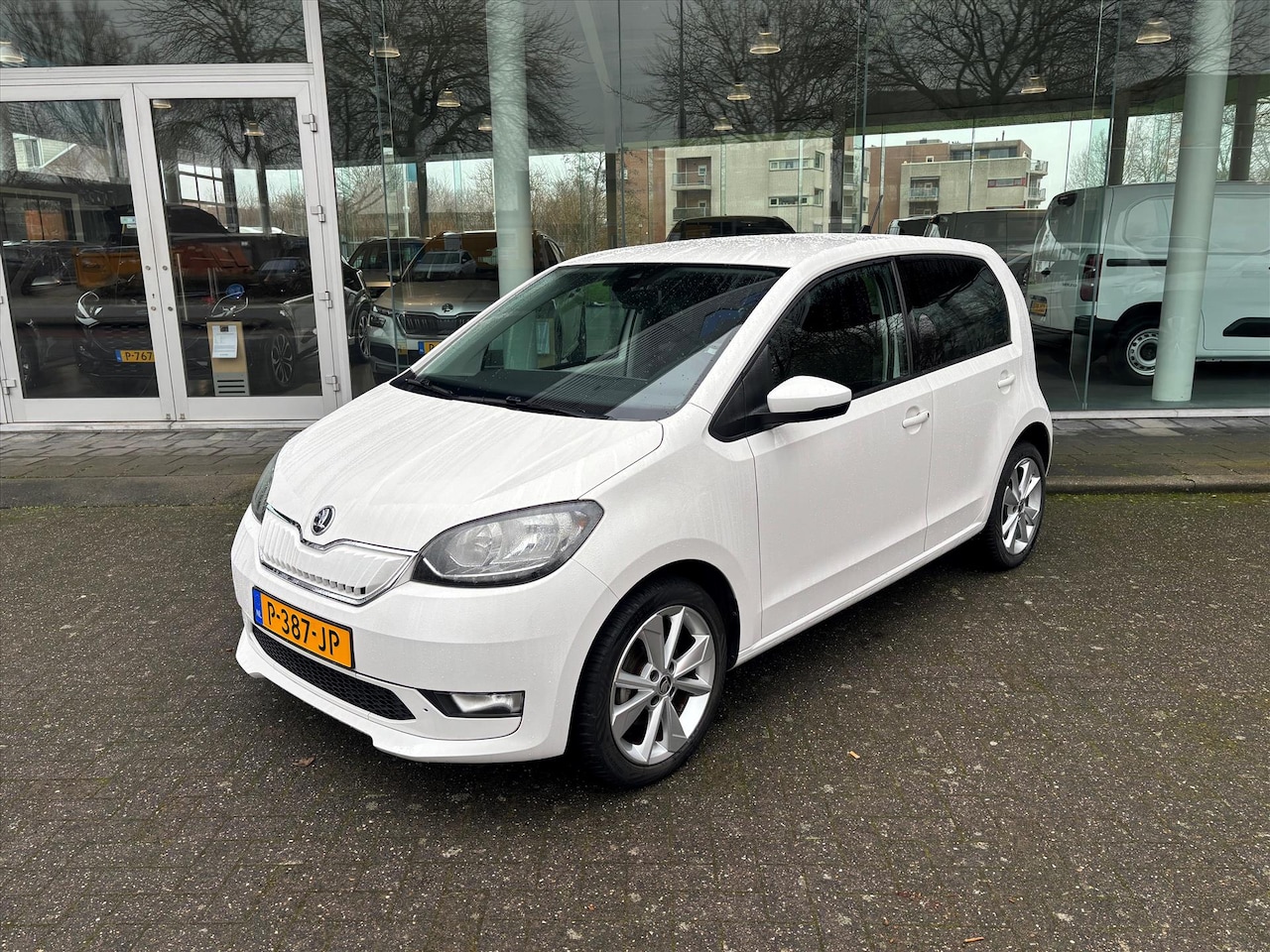 Skoda Citigo e-iV - Style | Elektrisch | Climate | Stoelverwarming | Rijklaar incl.garantie - AutoWereld.nl