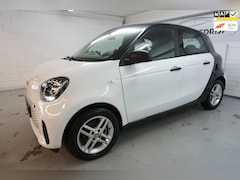 Smart Forfour - AIRCO €6818 EX BTW EQ Essential 18 kWh