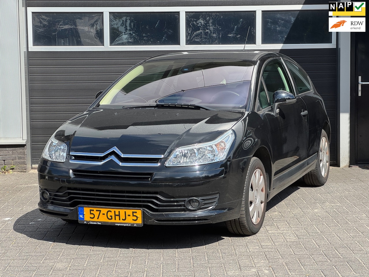 Citroën C4 Coupé - 1.6-16V Image 1e eigenaar - AutoWereld.nl