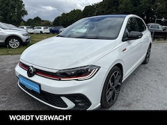 Volkswagen Polo - 2.0 TSI GTI // Panoramadak - IQ Light - Camera - App Connect Wireless - BEATS - 12 mnd Gar