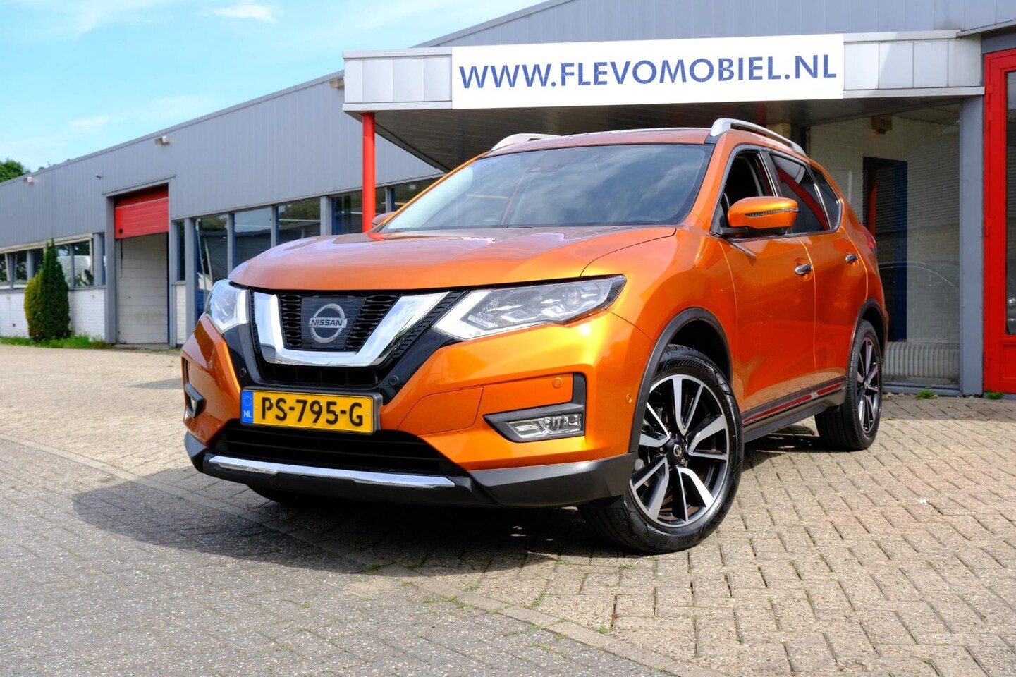 Nissan X-Trail - 1.6 DIG-T 163pk Tekna Pano|Leder|Navi|BOSE - AutoWereld.nl