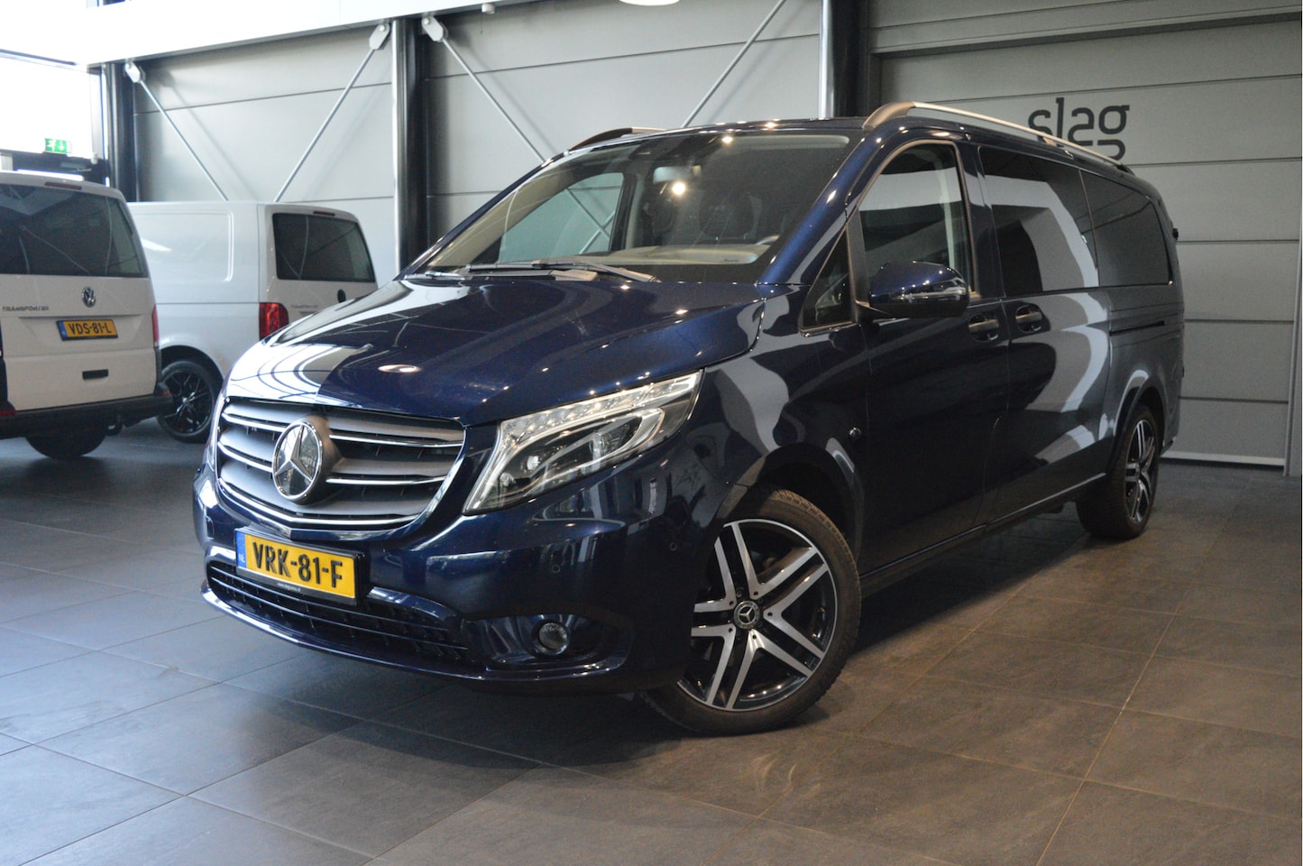 Mercedes-Benz Vito Tourer - 124 CDI DC Extra lang navi leer 2x Schuifdeur !! - AutoWereld.nl