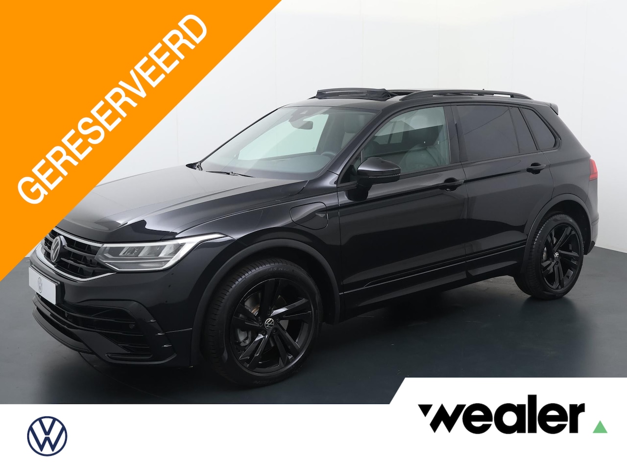 Volkswagen Tiguan - 1.4 TSI eHybrid R-Line Business | 245 PK | SoH 100% |  Automaat | Trekhaak wegklapbaar | S - AutoWereld.nl