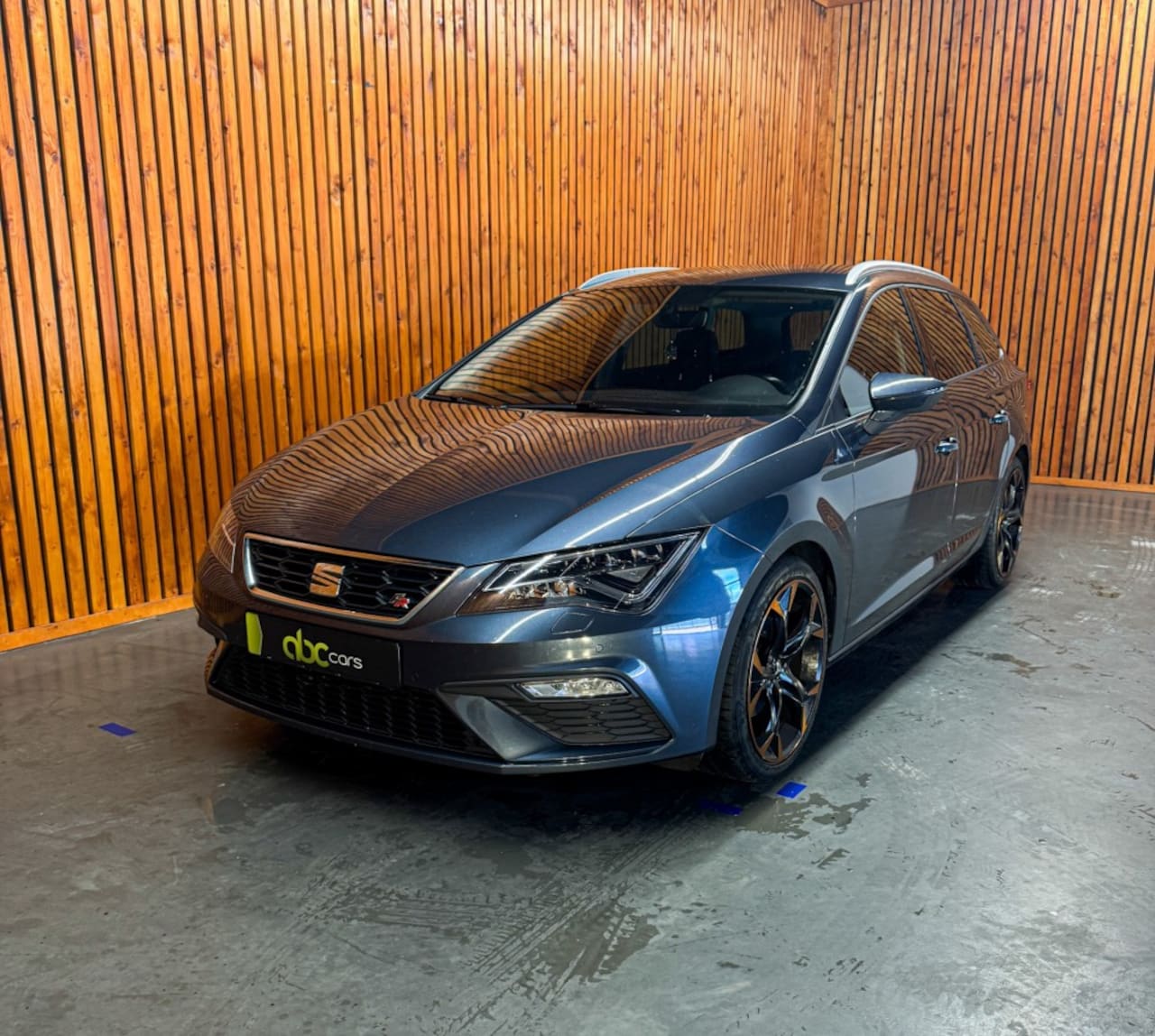 SEAT Leon - ST 1.5 TSI FR ULTIMATE EDITION - AutoWereld.nl