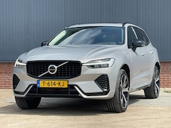 Volvo XC60 - 2.0 T6 Plug-In Hybrid AWD Dark Panoramadak / Trekhaak / Leder