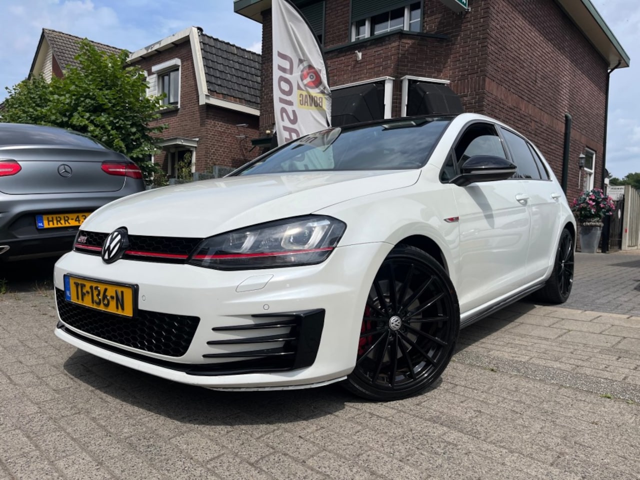 Volkswagen Golf - 2.0 TSI GTI PERFORMANCE  ED40 - AutoWereld.nl
